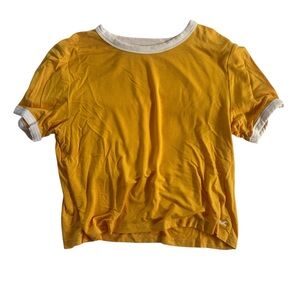 Hollister Yellow Short Sleeve Tee